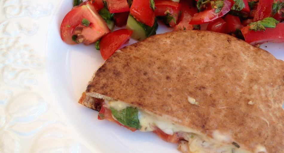 sund panini tomatsalat hurtig nem mad