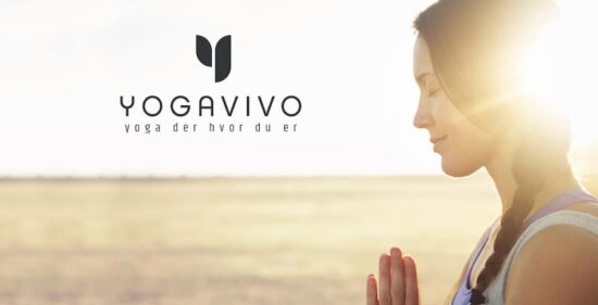yogavivo pige med solopgang
